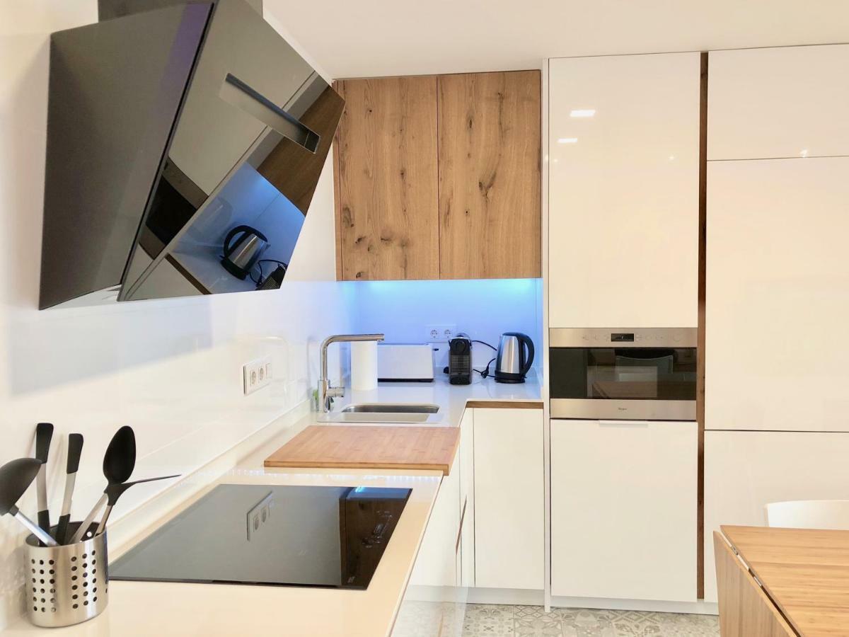 サロウApartamento Moderno Nautilusアパートメント エクステリア 写真